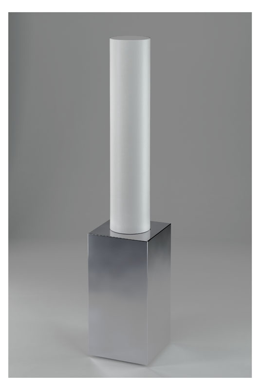 Raul Valverde: Cylinder & Pedestal 2, 2017