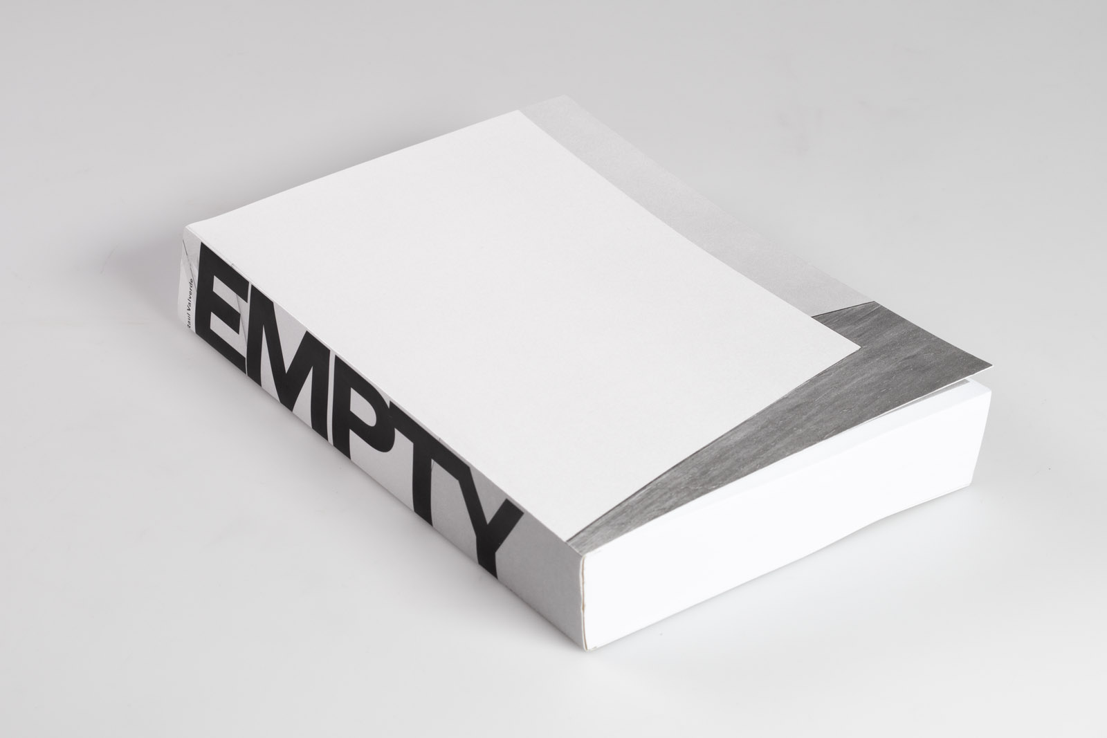 EMPTY Art Galleries NYC. Book by Raul Valverde